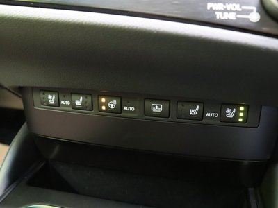 2023 Lexus ES thumbnail 18