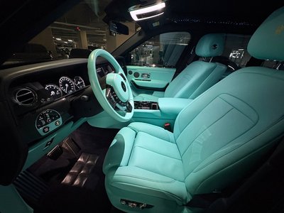 2019 ROLLS-ROYCE CULLINAN — миниатюра 14