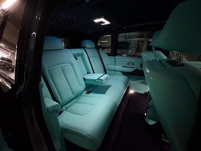 2019 ROLLS-ROYCE CULLINAN — миниатюра 17