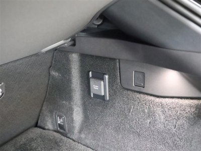 صورة مصغرة 33 لـ 2024 Toyota CROWN SPORT