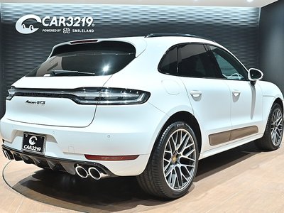 PORSCHE MACAN - 5