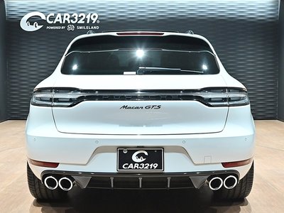 PORSCHE MACAN - 7