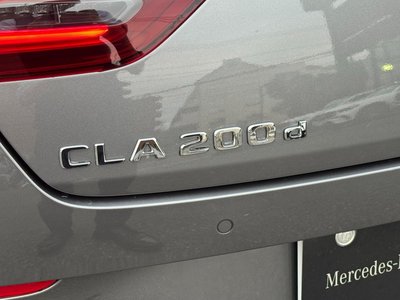 MERCEDES-BENZ CLA - 10