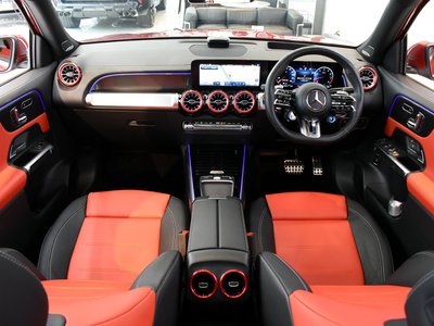 صورة مصغرة 32 لـ 2024 Mercedes-BENZ GLB AMG