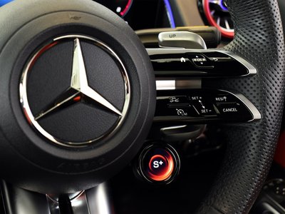 صورة 10 لـ 2024 Mercedes-BENZ GLB AMG