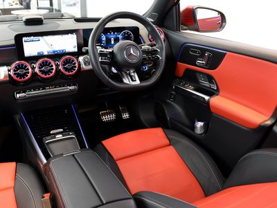 صورة مصغرة 27 لـ 2024 Mercedes-BENZ GLB AMG