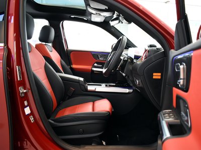 صورة مصغرة 13 لـ 2024 Mercedes-BENZ GLB AMG