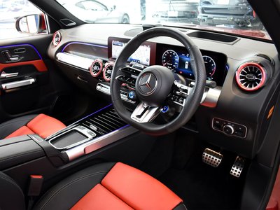 صورة 6 لـ 2024 Mercedes-BENZ GLB AMG