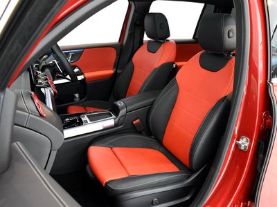 صورة مصغرة 21 لـ 2024 Mercedes-BENZ GLB AMG