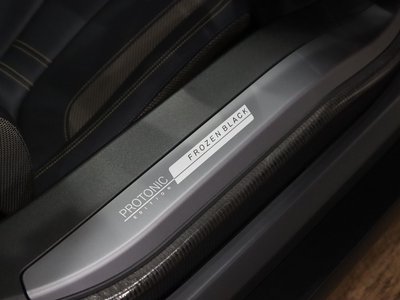 2017 BMW I8 — миниатюра 18
