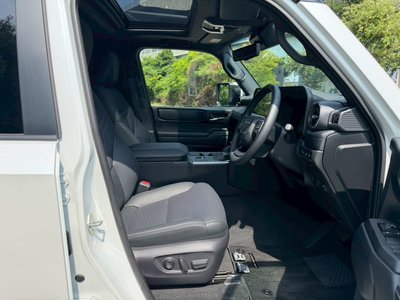 2025 Toyota LAND CRUISER 250 — миниатюра 35
