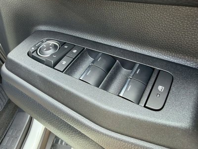 2025 Toyota LAND CRUISER 250 — миниатюра 36