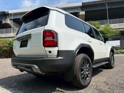 2025 Toyota LAND CRUISER 250 — миниатюра 27