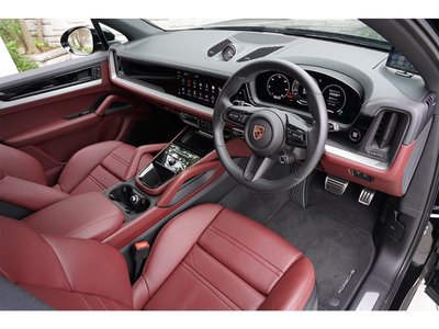 PORSCHE CAYENNE - 9