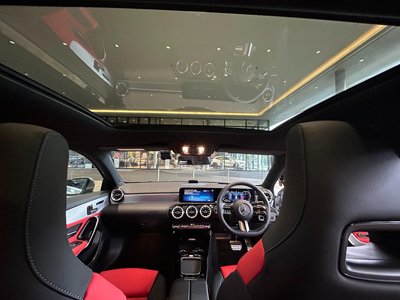 2025 Mercedes-BENZ A-CLASS 缩略图 32