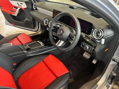 2025 Mercedes-BENZ A-CLASS photo 4
