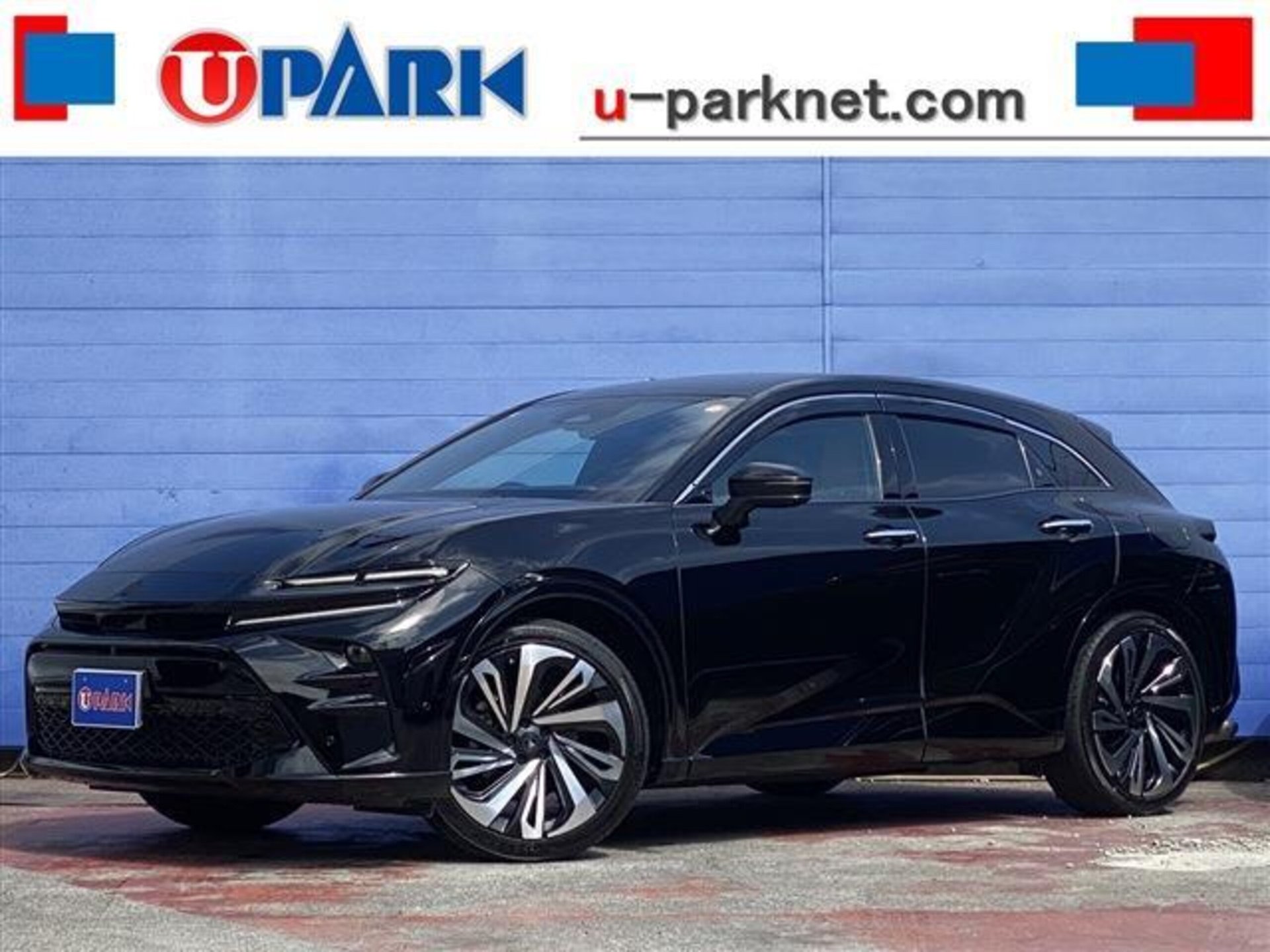 TOYOTA CROWN SPORT - View 1