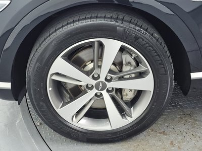 GENESIS GV80 - 6