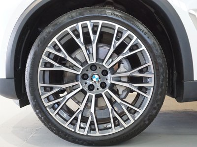 2024 BMW X5 缩略图 16