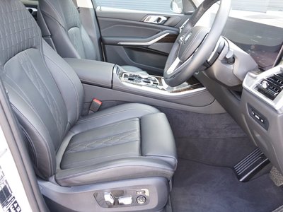 2024 BMW X5 缩略图 21