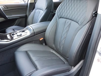2024 BMW X5 缩略图 24