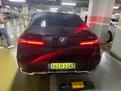 2025 BMW 7 SERIES 照片 2