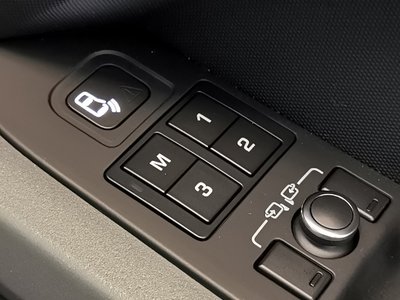 2021 LAND Rover DEFENDER 缩略图 18