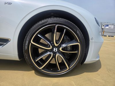 BENTLEY CONTINENTAL - 6