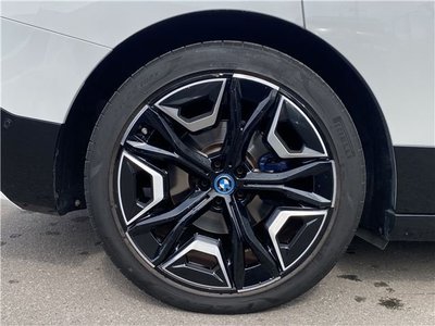 2021 BMW IX — миниатюра 40