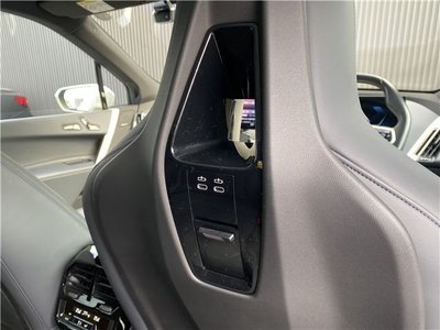2021 BMW IX — миниатюра 17