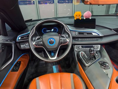 2019 BMW I8 thumbnail 12