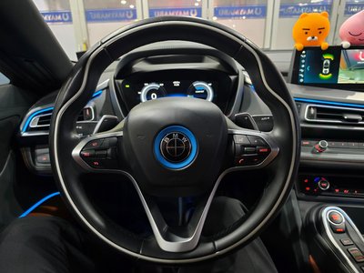 2019 BMW I8 thumbnail 11