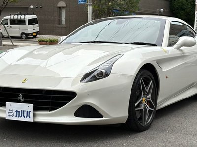 FERRARI CALIFORNIA T - 1