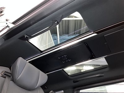 2023 Toyota ALPHARD — миниатюра 12