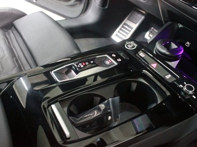 2025 AUDI A6 E-TRON photo 9