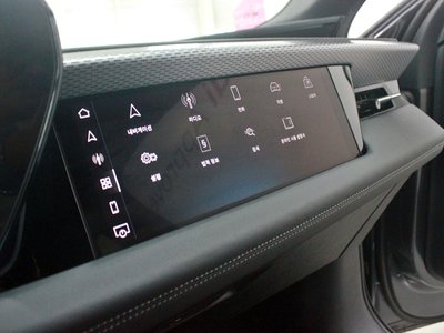 2025 AUDI A6 E-TRON — миниатюра 15