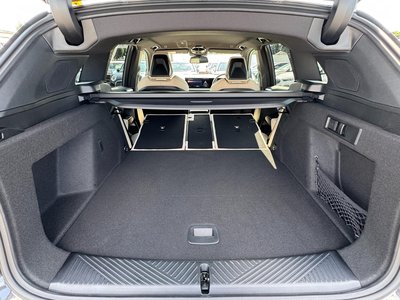 2025 BMW X3 缩略图 47