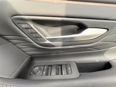 TOYOTA ALPHARD - 8