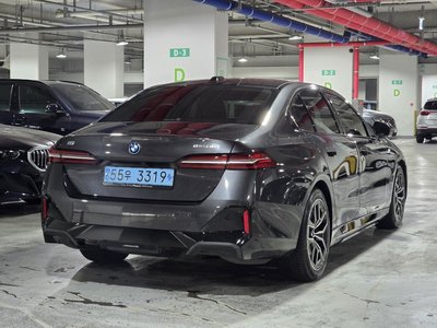 صورة مصغرة 3 لـ 2024 BMW I5