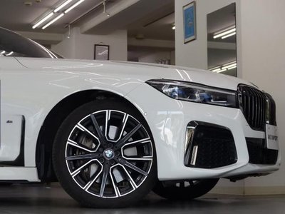 BMW 7 SERIES - 5