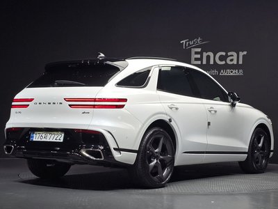 صورة 3 لـ 2024 Genesis GV70