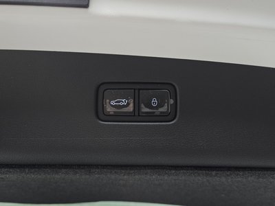 2024 Genesis GV70 — миниатюра 33