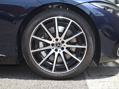 MERCEDES-BENZ EQS - 10