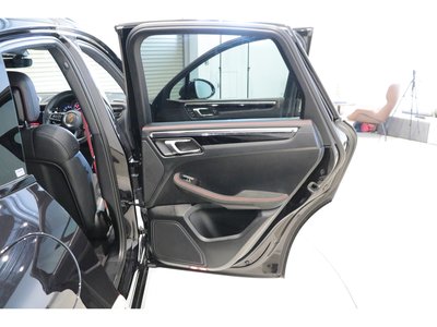 صورة مصغرة 22 لـ 2022 Porsche MACAN