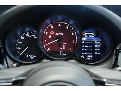 صورة مصغرة 29 لـ 2022 Porsche MACAN