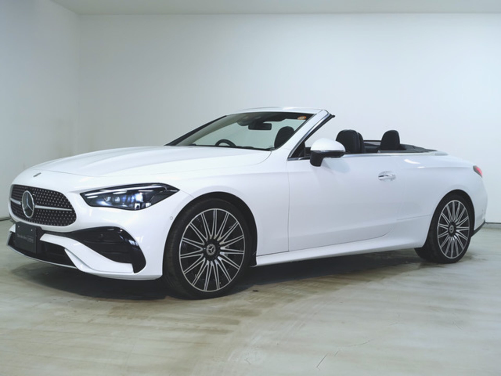 MERCEDES-BENZ CLE - View 1