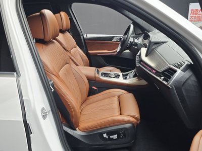 صورة مصغرة 12 لـ 2025 BMW X7