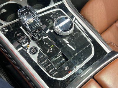 BMW 8 SERIES - 9