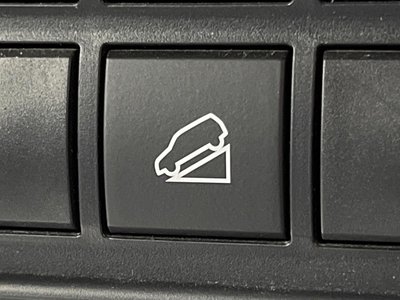 TOYOTA LAND CRUISER PRADO - 9