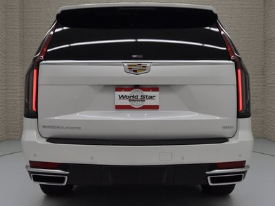 CADILLAC ESCALADE - 8